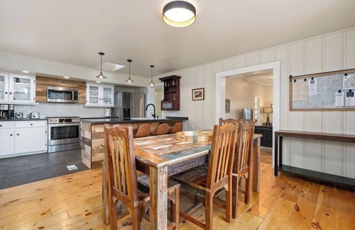 Grass Valley Casa | Prospector's Cottage