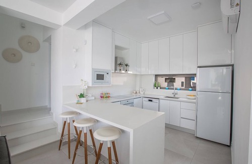 Protaras Cabaña | Protaras Holiday Villa CR3 - a villa that sleeps 11 guests in 5 bedrooms