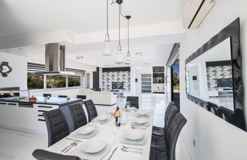 Protaras Cabaña | Protaras Villa KO1 - una villa que tiene capacidad para 6 personas en 3 dormitorios