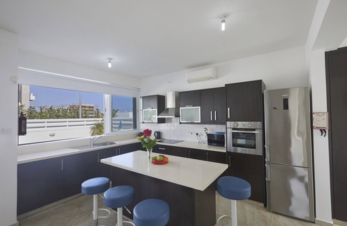 Kapparis Cabaña | Protaras Villa PE18 - una villa que tiene capacidad para 6 personas en 3 dormitorios