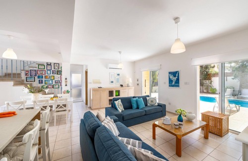 Kapparis Villa | Protaras Villa Athamas Blue