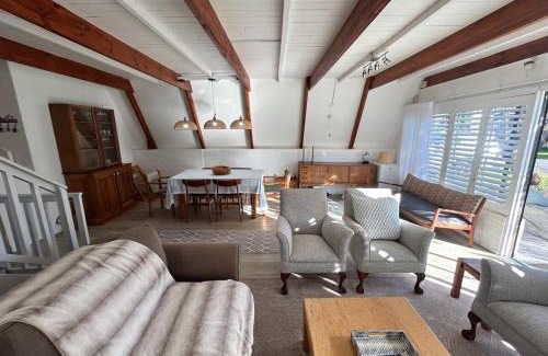 Onrus Casa | Protea Escape - sea, sand and sun on your doorstep