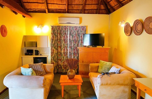 Greater Johannesburg Metropolitan Area Casa | Protea Ridge Guest Cottages