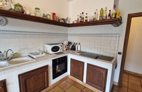 Auribeau-sur-Siagne Villa | Provençale: 3 bedrooms + studio, swimming pool, quiet location