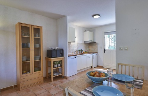Nans-les-Pins Cabaña | Bastide provenzal con un lavavajillas, en una zona verde