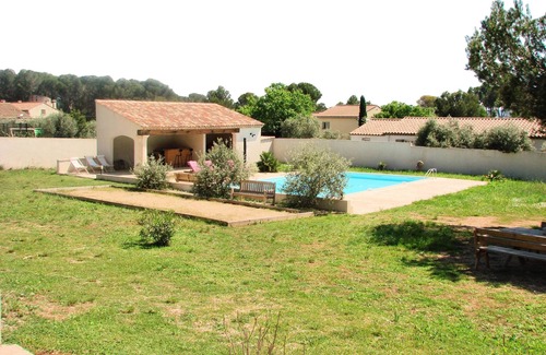 Merindol Casa | Provencal Escape in the Luberon - Villa with Swimming Pool and Mediterranean Garden
