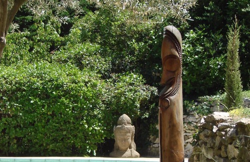 Les Hauts de Villeneuve Villa | villa provenzal con piscina cerca de Aviñón