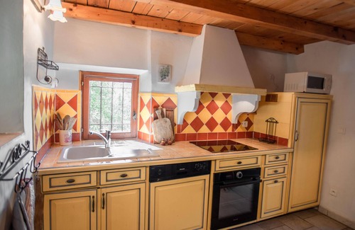 Barjols Casa | Provencal gîte with shared pool