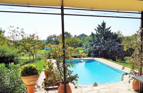 Galargues Casa | Casa 170m2, Altos Beneficios, Piscina, Jardín, Calma, Vista, Herault.
