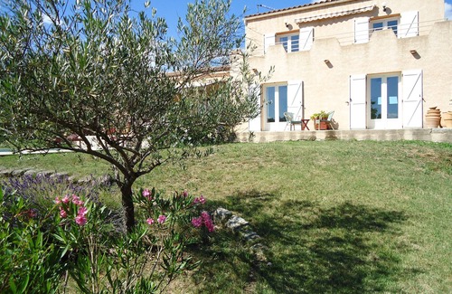 Galargues Casa | Casa 170m2, Altos Beneficios, Piscina, Jardín, Calma, Vista, Herault.