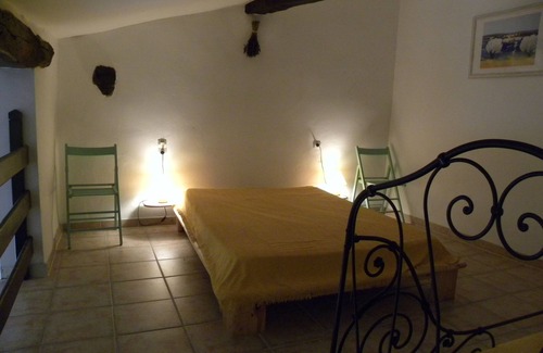 Flassan Cama Y Desayuno | Provenza, al pie del Mont Ventoux, en una aldea rodeada de viñedos