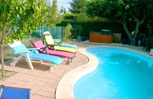 Morieres-les-Avignon Chalet De Esquí | Provence Bungalow Familiar 3 Pcs Piscina climatizada tranquila