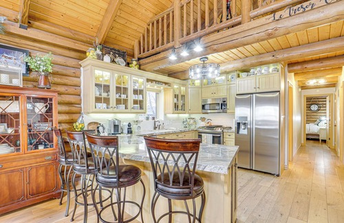 River Bottoms Cabina | Provo River Cabin w/ Private Bridge & Trail Access
