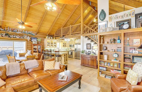 River Bottoms Cabina | Provo River Cabin w/ Private Bridge & Trail Access