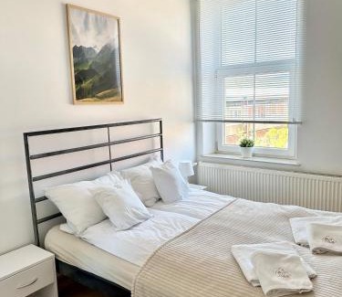 Bielawa Apartamento | Przestronny apartament nr 7 z widokiem na góry Sowie