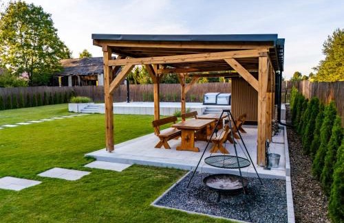 Susiec Casa | Przystań Roztocze 176 podgrzewany basen sauna jacuzzi bilard 14 osób