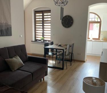 Karpacz Apartamento | Przystanek Karpacz - ul Komuny Paryskiej 3