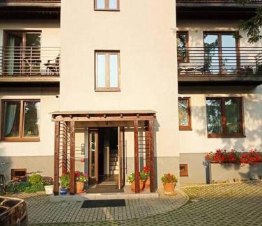 Brynow Apartamento | Przytulne Studio 5 z parkingiem