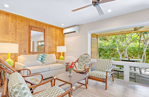Downtown Lahaina Villa | Puamana 283: Elegantly Remodeled 2BR/2.5BA Townhome, Steps from Gorgeous West Maui Shoreline!