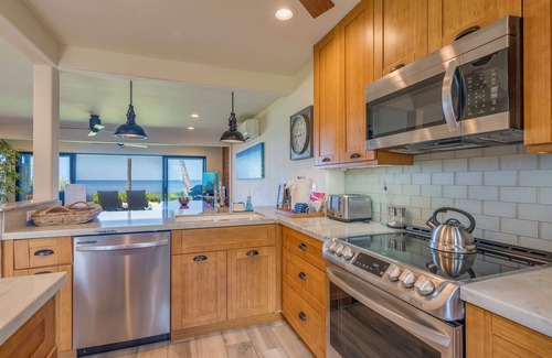 Downtown Lahaina Villa | Puamana Retreat by Gather: Oceanfront 3BR w/ Lanai & Resort Amenities in Lahain
