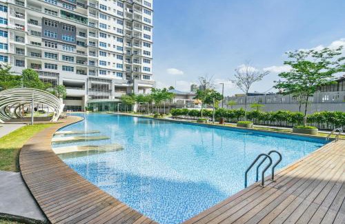 Bandar Puchong Jaya Apartamento | Puchong Skypod Residence, 1-5 pax with Balcony Unit, Walking Distance to IOI Mall, 10min Drive to Sunway