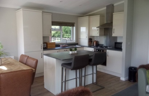 Romney Marsh Casa | Puddledock - Modern luxury lodge - Stay in the gorgeous Kent countryside