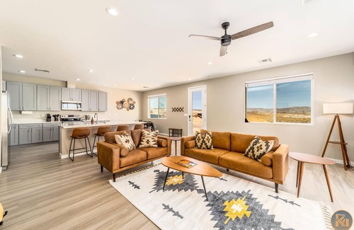 Greenehaven Casa | Pueblo en Powell - Hot Tub, Game Room, Lake Views
