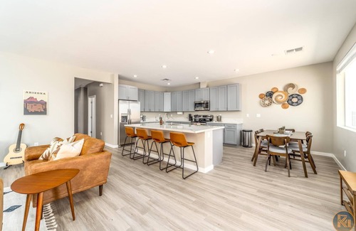 Greenehaven Casa | Pueblo en Powell - Hot Tub, Game Room, Lake Views