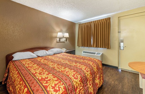 Pueblo Hotel | Pueblo Inn