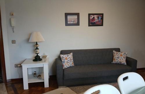 Aviles Apartamento | Puerta la Villa
