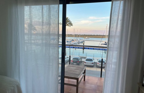 Huelva Apartamento | Puerto Deportivo Luxury /Piscina/Playa