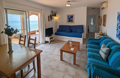 La Parata Apartamento | Puerto Marina top floor apartment with superb sea views