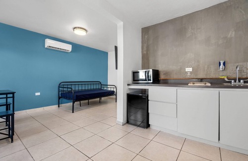 Punta Las Marias Apartamento | Puerto Rico 1 Bed Beach Rental w Pool Otium Rentals
