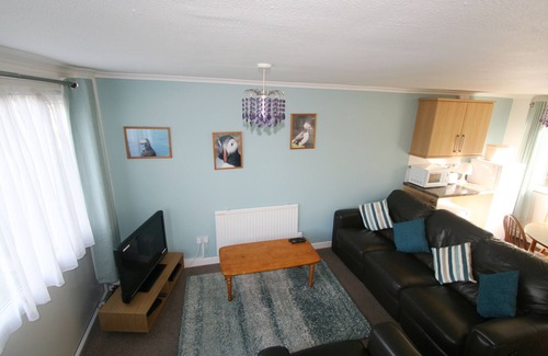 Pembroke Chalet De Esquí | 'Frailecillo' - una confortable casa de vacaciones en Freshwater Bay Holiday Village