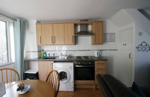Pembroke Chalet De Esquí | 'Frailecillo' - una confortable casa de vacaciones en Freshwater Bay Holiday Village