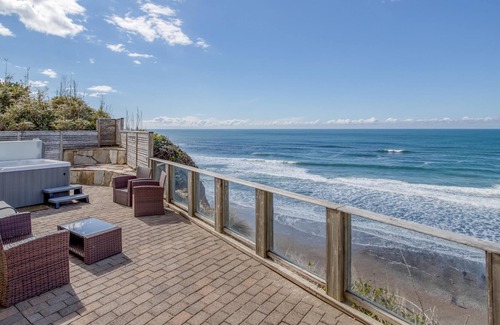 Nelscott Casa | Puffin Place - Olivia Beach