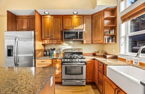 West Seattle Casa | Puget Sound Sunset Views overlooking the Olympics in charming West Seattle