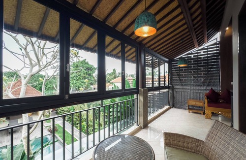Lodtunduh Villa | Pukakoo Villa by Supala
