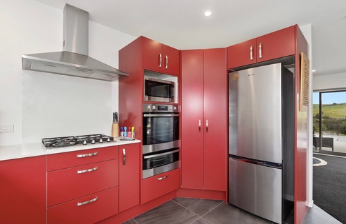 Mangawhai Cabaña | Pukeko Paradise - Mangawhai Heads Holiday Home