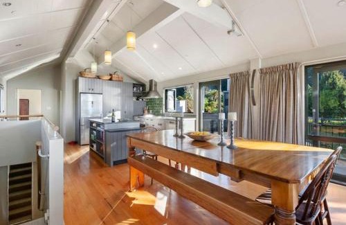 Kuratau Casa | Puketapu - Kuratau Holiday Home