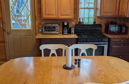 South Rutland Casa | Pulaski Salmon fishing ,Tug hill ATV trails here, 3 bedroom house. Great Wifi