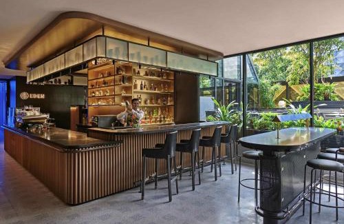 Orchard Hotel | Pullman Singapore Orchard