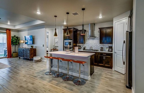 Las Cruces Casa | Pulsar · Brand New Comfortable 4/3.5 Home Near Parks
