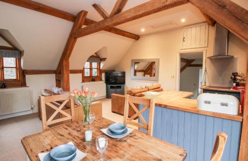 Montgomery Casa | Pultheley Cottage
