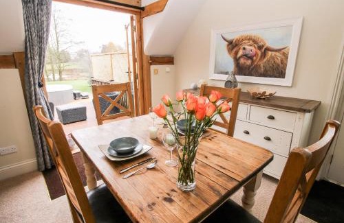Montgomery Casa | Pultheley Cottage