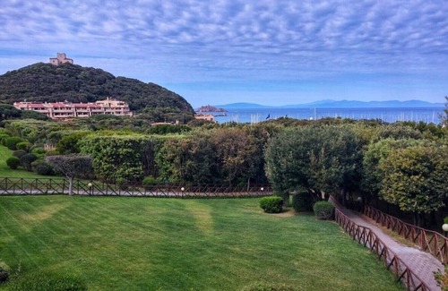 Punta Ala Apartamento | Punta Ala Boboli apartment (sea view).
