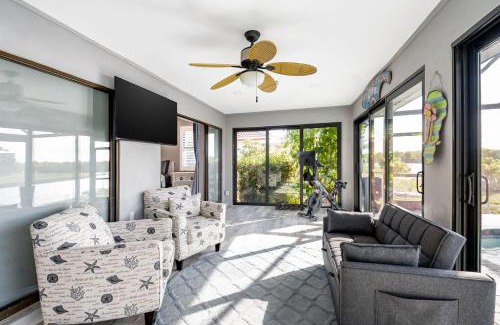 Burnt Store Isles Casa | Punta Gorda Paradise 3BR with Water Views & Pool
