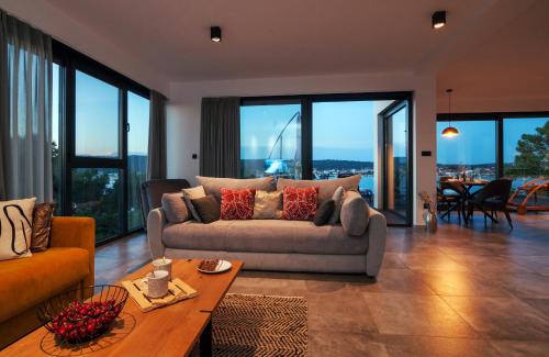 Sukosan Apartamento | Punta LUX