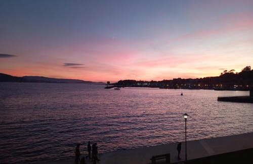 Cangas Apartamento | Pura Playa - Cangas do Morrazo - Primera línea de playa - Navidad de Vigo - Rías Baixas - Galicia
