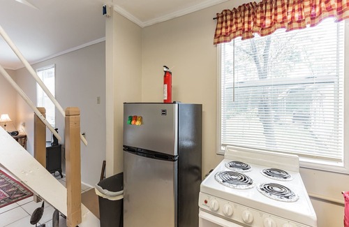 Eastpoint Casa | Pura Vida East Point Apartment with Bay and Island View by RedAwning